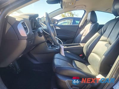 Zdjęcie 7 z 12 samochodu: 2017 MAZDA 3 TOURING VIN:3MZBN1L77HM140836 - miniatura