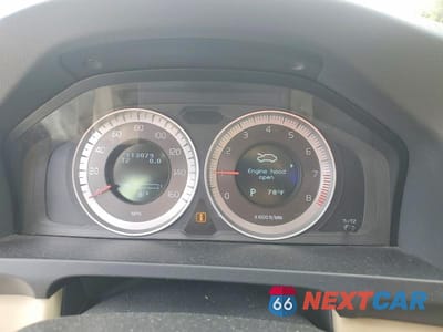 Zdjęcie 9 z 12 samochodu: 2013 VOLVO S60 T5 VIN:YV1612FS1D1226585 - miniatura