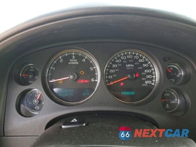 Zdjęcie 9 z 12 samochodu: 2014 CHEVROLET TAHOE C1500 LT VIN:1GNSCBE00ER232662 - miniatura