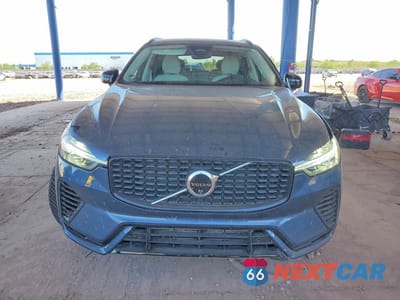 Piąte zdjęcie samochodu w środku: 2024 VOLVO XC60 VIN:YV4H60DL4R1763178 - miniatura