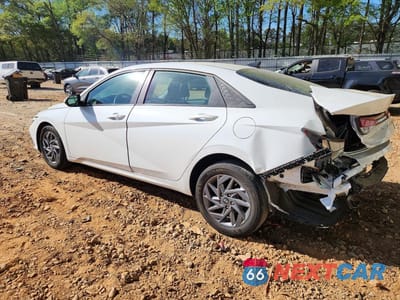 Drugie zdjęcie samochodu z przodu: 2024 HYUNDAI ELANTRA SEL VIN:KMHLM4DGXRU754184 - miniatura