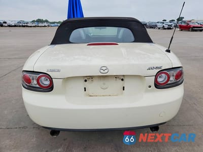 Zdjęcie 6 z 12 samochodu: 2007 MAZDA MX-5 MIATA VIN:JM1NC25F470126510 - miniatura