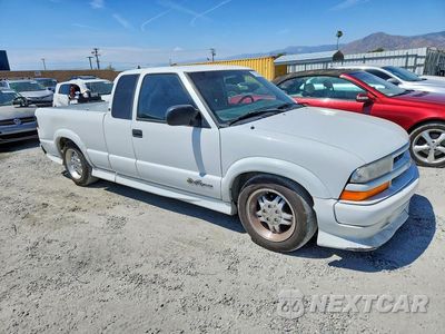 Czwarte zdjęcie samochodu z boku: 2000 CHEVROLET .S10 VIN:1GCCS19W4Y8270852 - miniatura