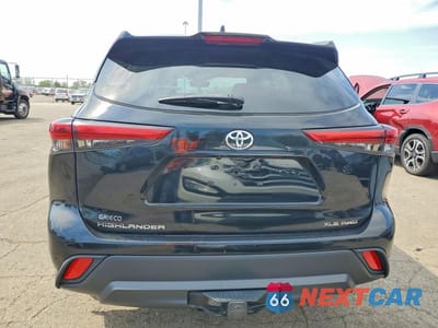 Zdjęcie 6 z 12 samochodu: 2022 TOYOTA HIGHLANDER XLE VIN:5TDHZRBH4NS575741 - miniatura