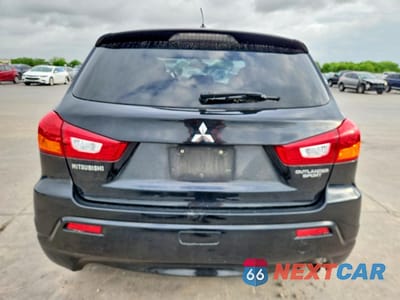 Zdjęcie 6 z 13 samochodu: 2012 MITSUBISHI OUTLANDER SPORT ES VIN:JA4AP3AU2CZ004709 - miniatura