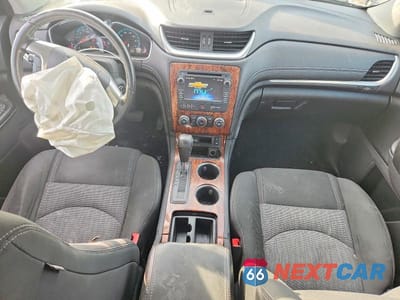Zdjęcie 8 z 14 samochodu: 2013 CHEVROLET TRAVERSE LT VIN:1GNKRGKD4DJ226296 - miniatura