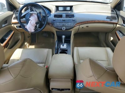 Zdjęcie 8 z 12 samochodu: 2010 HONDA ACCORD EXL VIN:1HGCP2F86AA032630 - miniatura