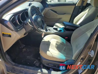 Zdjęcie 7 z 12 samochodu: 2011 KIA OPTIMA LX VIN:KNAGM4A71B5163121 - miniatura