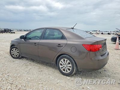 Drugie zdjęcie samochodu z przodu: 2013 KIA FORTE EX VIN:KNAFU4A29D5696157 - miniatura