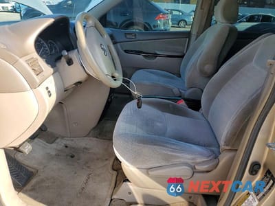 Zdjęcie 7 z 12 samochodu: 2005 TOYOTA SIENNA CE 8 PASSENGER VIN:5TDZA23C05S271666 - miniatura