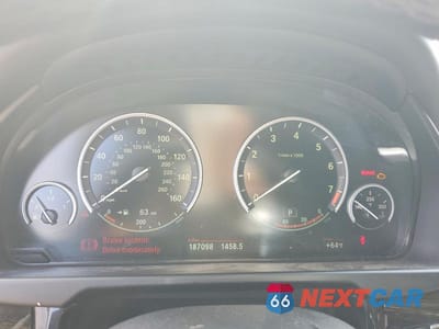 Zdjęcie 9 z 12 samochodu: 2014 BMW X5 XDRIVE50I VIN:5UXKR6C58E0C02618 - miniatura