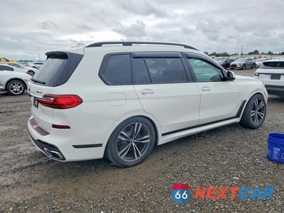 Trzecie zdjęcie samochodu z tyłu: 2019 BMW X7 XDRIVE40I VIN:5UXCW2C5XKL081572 - miniatura