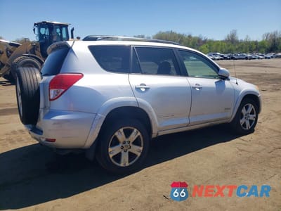 Trzecie zdjęcie samochodu z tyłu: 2006 TOYOTA RAV4 SPORT VIN:JTMBK32V766000077 - miniatura