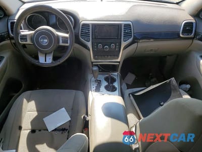 Zdjęcie 8 z 14 samochodu: 2011 JEEP GRAND CHEROKEE LAREDO VIN:1J4RR4GG3BC532555 - miniatura