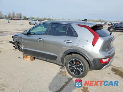 Drugie zdjęcie samochodu z przodu: 2026 KIA NIRO LX VIN:KNDCP3LE2T5332546 - miniatura