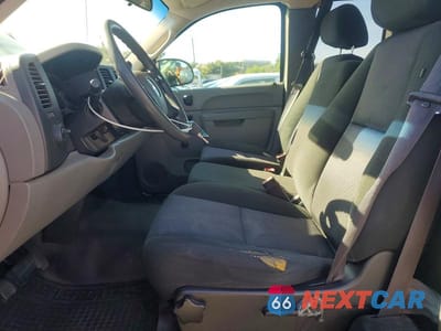 Zdjęcie 7 z 12 samochodu: 2012 CHEVROLET SILVERADO C1500 VIN:1GCRCPEX7CZ226114 - miniatura