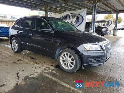 Czwarte zdjęcie samochodu z boku: 2012 AUDI Q5 PREMIUM PLUS VIN:WA1LFAFP2CA026050 - miniatura