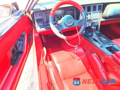 Zdjęcie 8 z 12 samochodu: 1987 CHEVROLET CORVETTE VIN:1G1YY3189H5121800 - miniatura