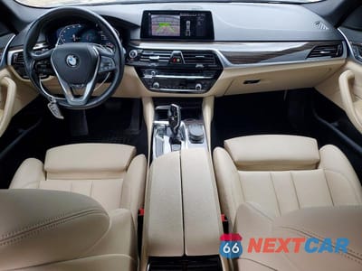 Zdjęcie 8 z 12 samochodu: 2020 BMW 530 XI VIN:WBAJR7C00LCD77901 - miniatura