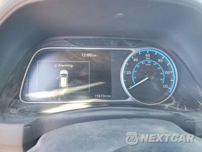 Zdjęcie 9 z 13 samochodu: 2023 NISSAN LEAF VIN:1N4AZ1BV6PC556546 - miniatura