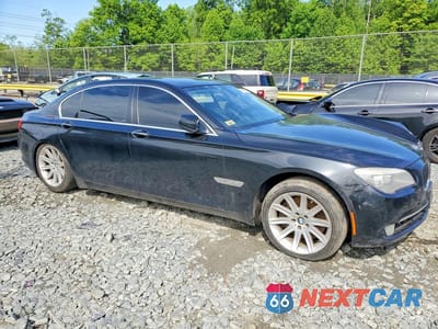 Czwarte zdjęcie samochodu z boku: 2012 BMW 750 LXI VIN:WBAKC8C59CC436688 - miniatura