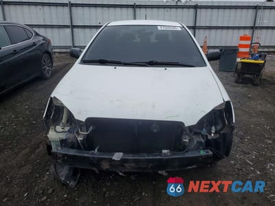 Piąte zdjęcie samochodu w środku: 2005 TOYOTA COROLLA CE VIN:1NXBR32E75Z541275 - miniatura