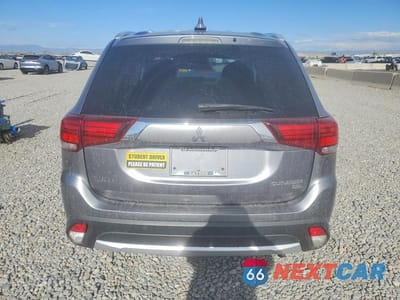 Zdjęcie 6 z 14 samochodu: 2017 MITSUBISHI OUTLANDER SE VIN:JA4AZ3A3XHZ006569 - miniatura