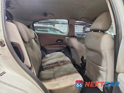 Zdjęcie 11 z 13 samochodu: 2018 HONDA HR-V LX VIN:3CZRU6H35JM713868 - miniatura