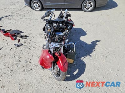 Piąte zdjęcie samochodu w środku: 2013 HARLEY-DAVIDSON FLHX STREET GLIDE VIN:1HD1KBM18DB684494 - miniatura