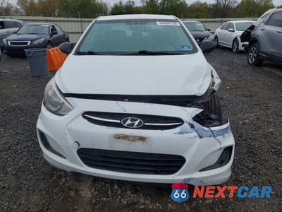 Piąte zdjęcie samochodu w środku: 2016 HYUNDAI ACCENT SE VIN:KMHCT4AE4GU026766 - miniatura