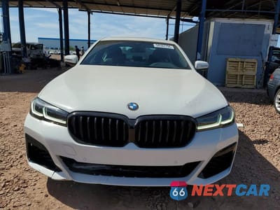 Piąte zdjęcie samochodu w środku: 2023 BMW 540 I VIN:WBA53BJ05PCN61775 - miniatura