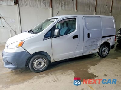 2015 NISSAN NV200 S 3N6CM0KN4FK720104 - główne zdjęcie licytacji z USA - miniatura