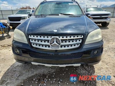 Piąte zdjęcie samochodu w środku: 2008 MERCEDES-BENZ ML 350 VIN:4JGBB86E58A385206 - miniatura