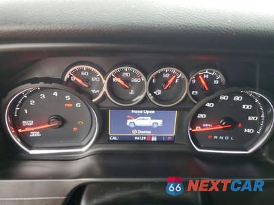 Zdjęcie 9 z 12 samochodu: 2020 CHEVROLET SILVERADO K1500 LT TRAIL BOSS VIN:1GCPYFED7LZ163010 - miniatura