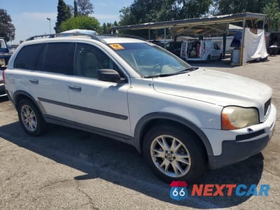 Czwarte zdjęcie samochodu z boku: 2005 VOLVO XC90 T6 VIN:YV1CZ911151152931 - miniatura