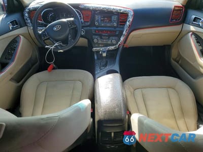 Zdjęcie 8 z 12 samochodu: 2012 KIA OPTIMA HYBRID LX VIN:KNAGM4AD7C5027552 - miniatura