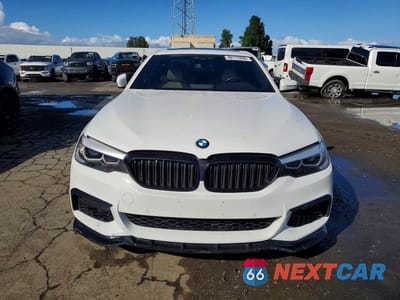 Piąte zdjęcie samochodu w środku: 2020 BMW 540 I VIN:WBAJS1C05LWW81173 - miniatura