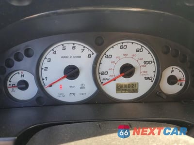Zdjęcie 9 z 13 samochodu: 2004 FORD ESCAPE XLT VIN:1FMCU93104KA42622 - miniatura