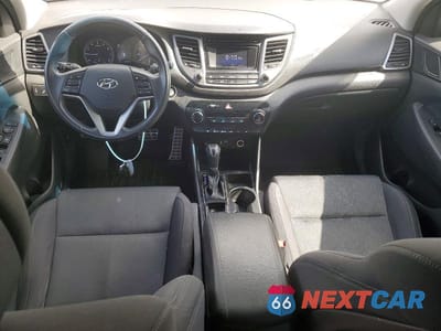 Zdjęcie 8 z 13 samochodu: 2017 HYUNDAI TUCSON NIGHT VIN:KM8J3CA27HU514683 - miniatura