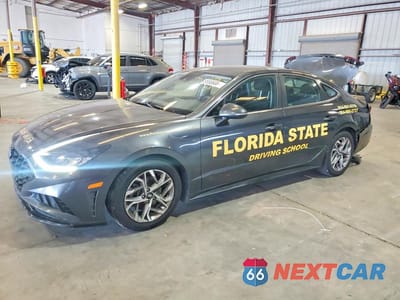 2021 HYUNDAI SONATA SEL KMHL64JAXMA144449 - główne zdjęcie licytacji z USA - miniatura