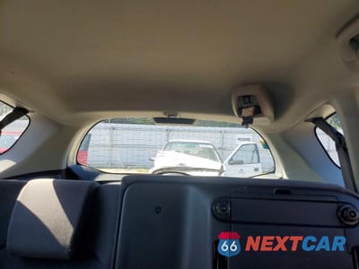 Zdjęcie 10 z 13 samochodu: 2011 HONDA FIT VIN:JHMGE8H37BS004176 - miniatura