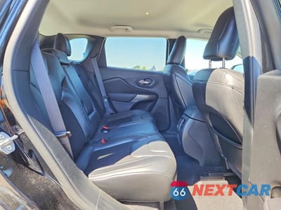 Zdjęcie 11 z 13 samochodu: 2020 JEEP CHEROKEE LATITUDE PLUS VIN:1C4PJMLB7LD555427 - miniatura