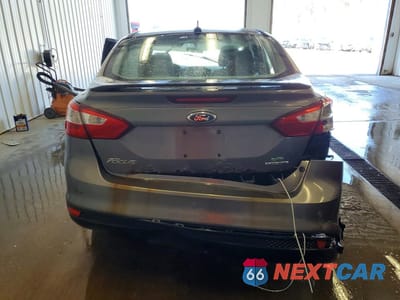 Zdjęcie 6 z 11 samochodu: 2013 FORD FOCUS SE VIN:1FADP3F24DL232487 - miniatura