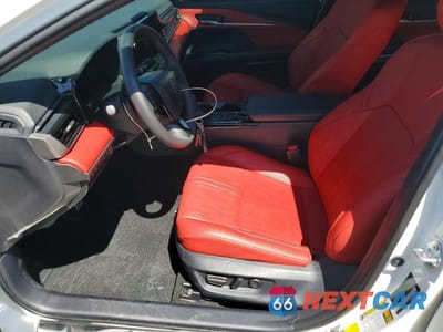 Zdjęcie 7 z 13 samochodu: 2025 TOYOTA CAMRY XSE VIN:4T1DAACK5SU093638 - miniatura