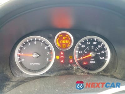 Zdjęcie 9 z 12 samochodu: 2011 NISSAN SENTRA 2.0 VIN:3N1AB6AP9BL630122 - miniatura