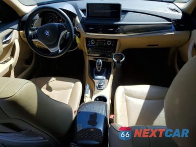 Zdjęcie 8 z 11 samochodu: 2015 BMW X1 SDRIVE28I VIN:WBAVM1C53FVZ93980 - miniatura