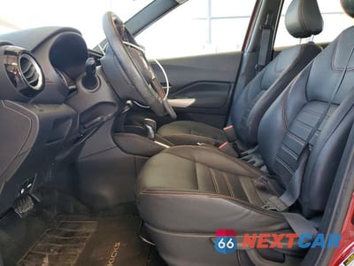 Zdjęcie 7 z 12 samochodu: 2019 NISSAN KICKS SR VIN:3N1CP5CUXKL561593 - miniatura