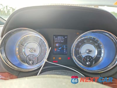 Zdjęcie 9 z 12 samochodu: 2012 CHRYSLER 300 VIN:2C3CCAAG6CH165755 - miniatura