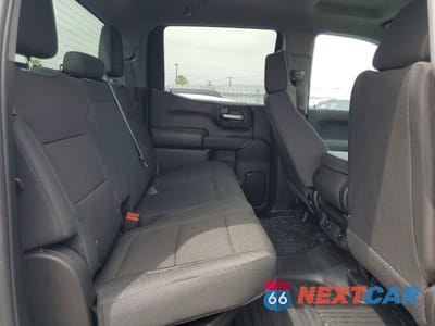 Zdjęcie 10 z 12 samochodu: 2025 CHEVROLET SILVERADO K1500 VIN:1GCPKAEK3SZ270461 - miniatura