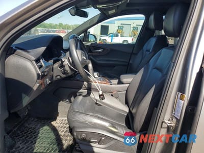 Zdjęcie 7 z 13 samochodu: 2017 AUDI Q7 PREMIUM PLUS VIN:WA1LAAF79HD023280 - miniatura